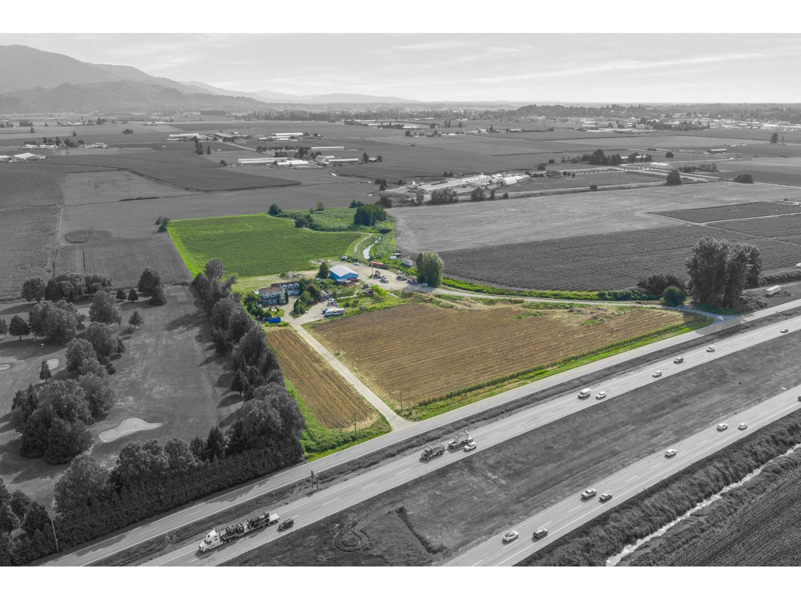 35826 South Parallel Road Property Photo 40