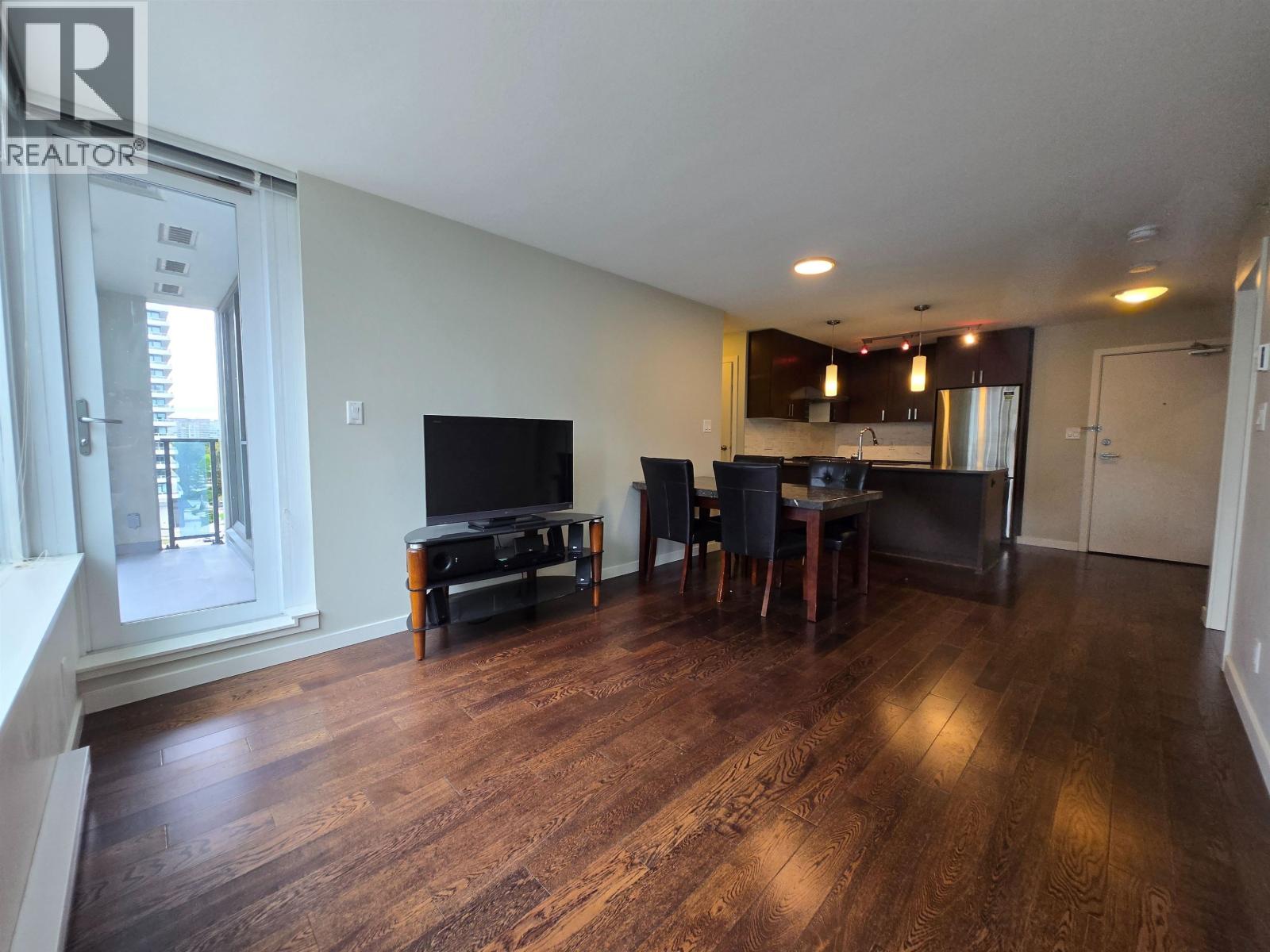 8xx 7117 Elmbridge Way Property Photo 1