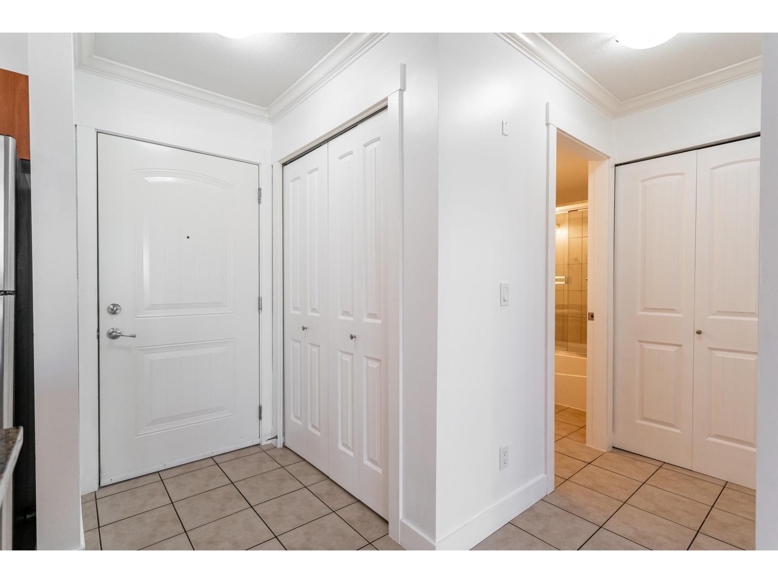 222 17769 57 Avenue Property Photo 26