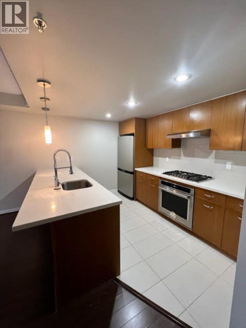 1189 The High Property Photo 2