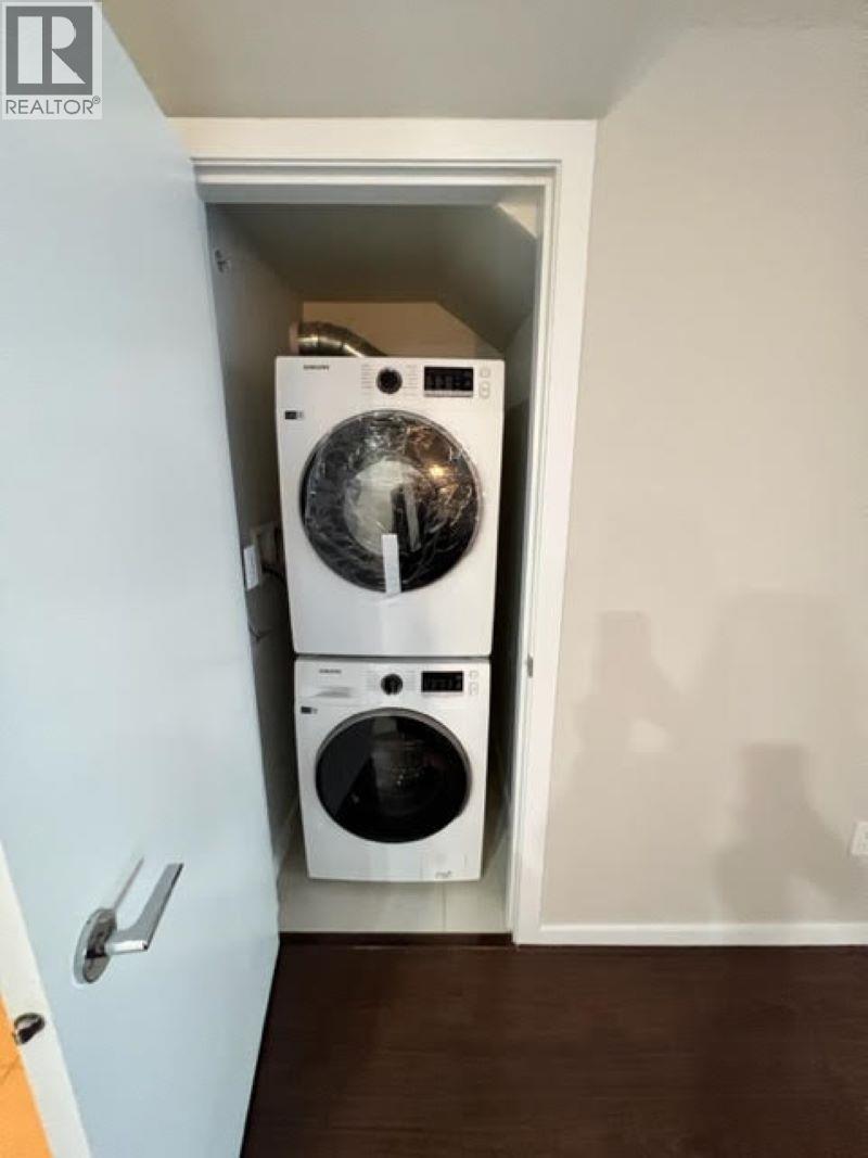 1189 The High Property Photo 7