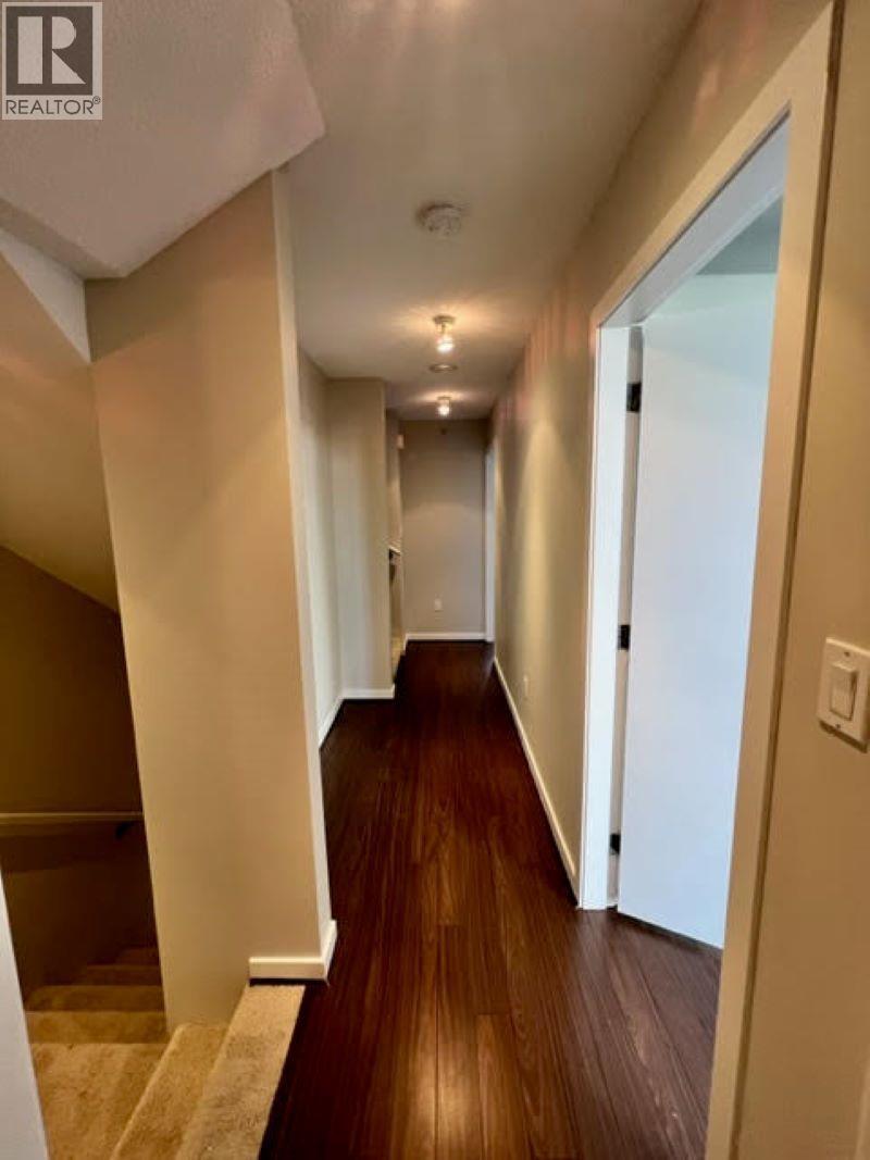 1189 The High Property Photo 10