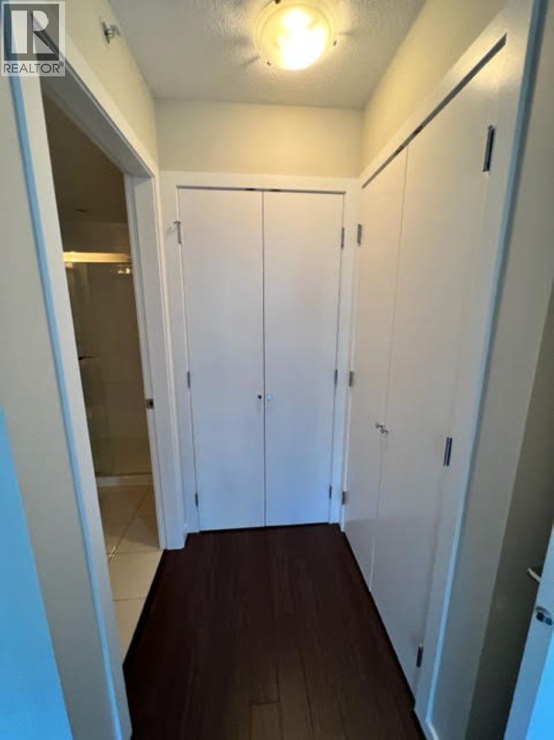 1189 The High Property Photo 13