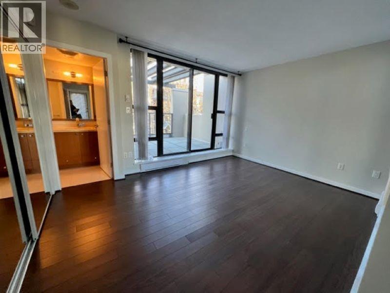 1189 The High Property Photo 15
