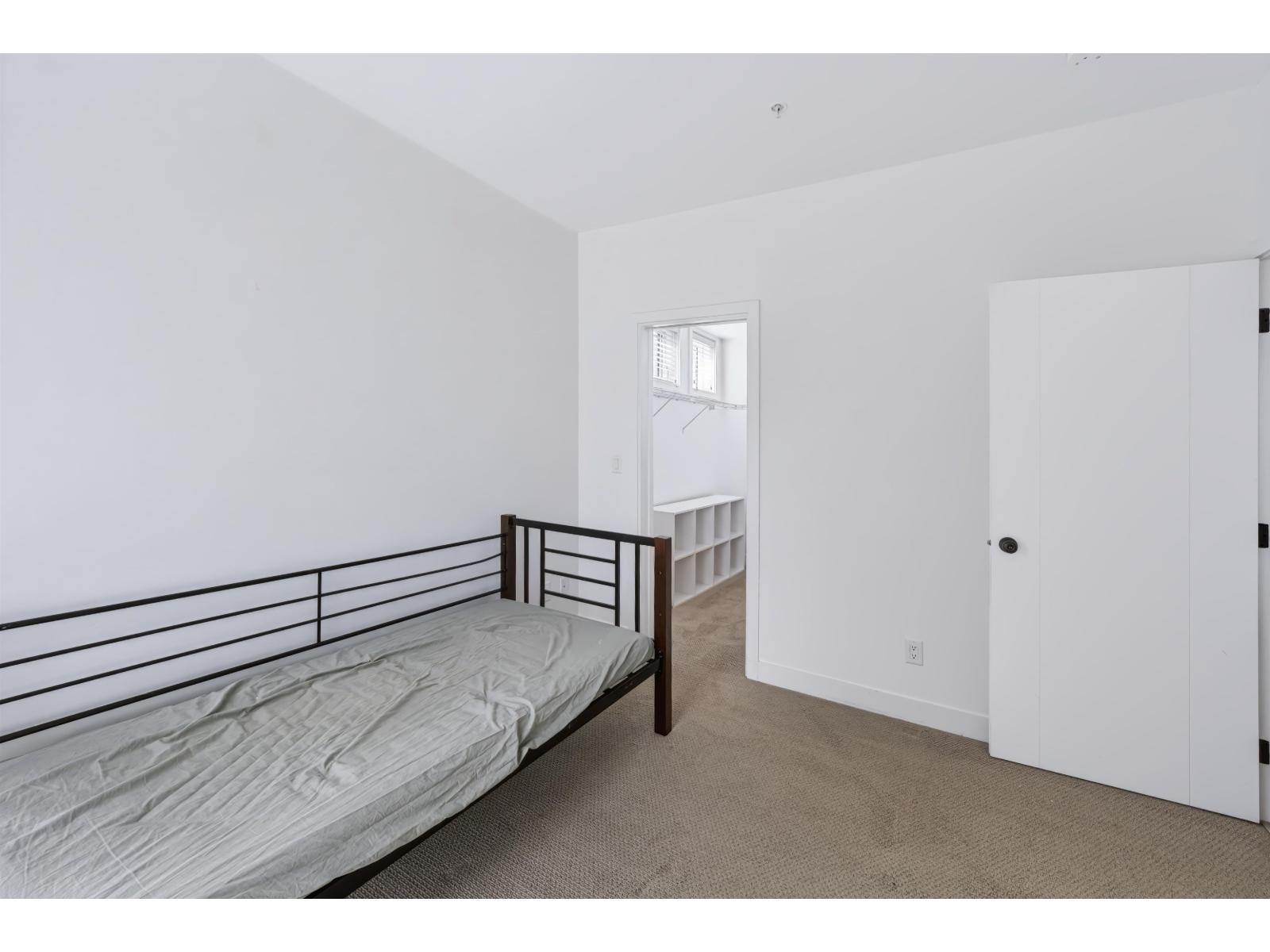 407 32838 Landeau Place Property Photo 16