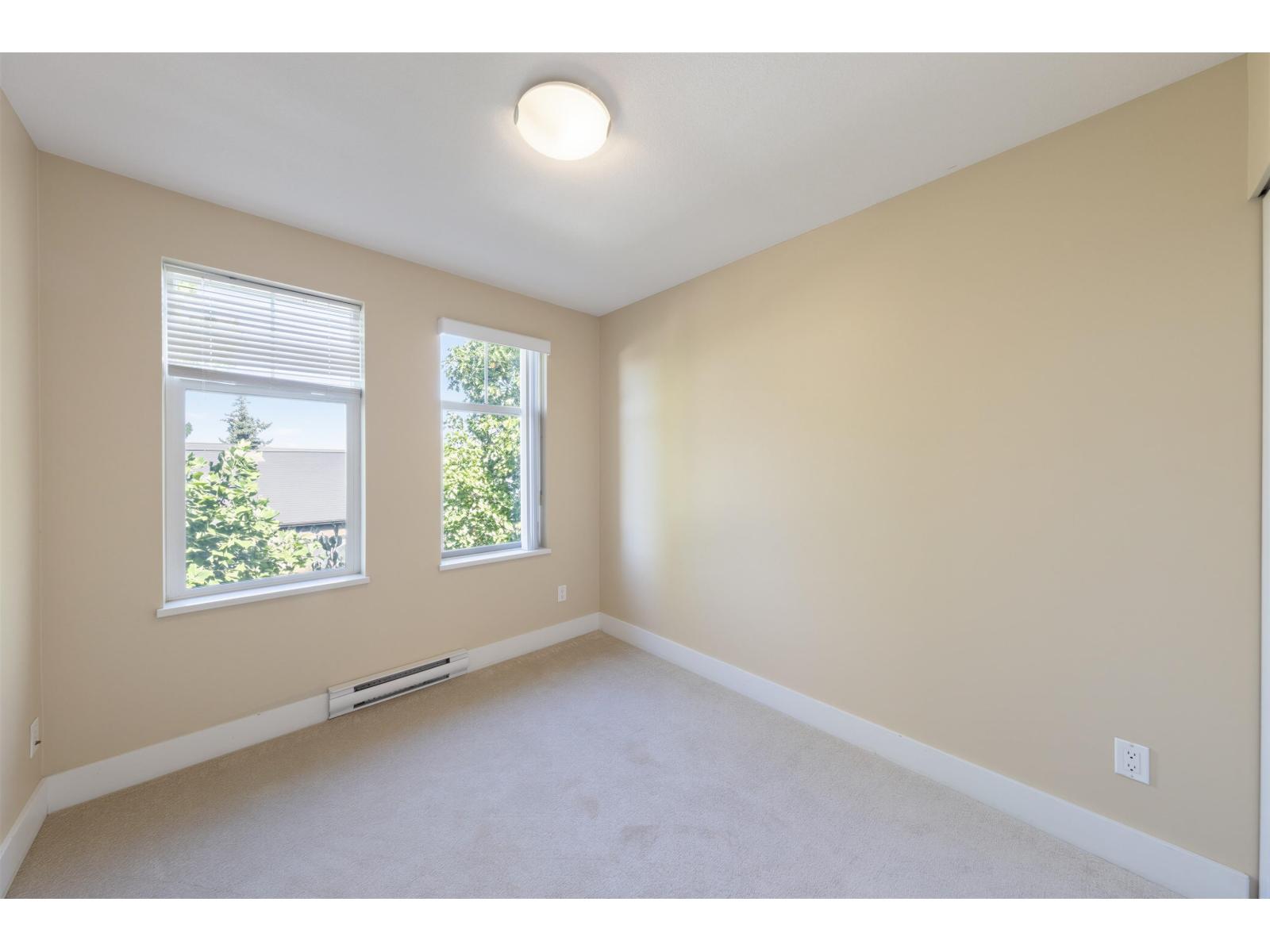 83 15833 26 Avenue Property Photo 16