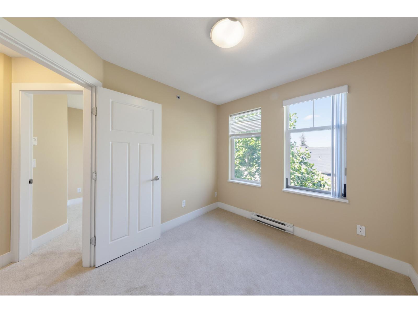 83 15833 26 Avenue Property Photo 17