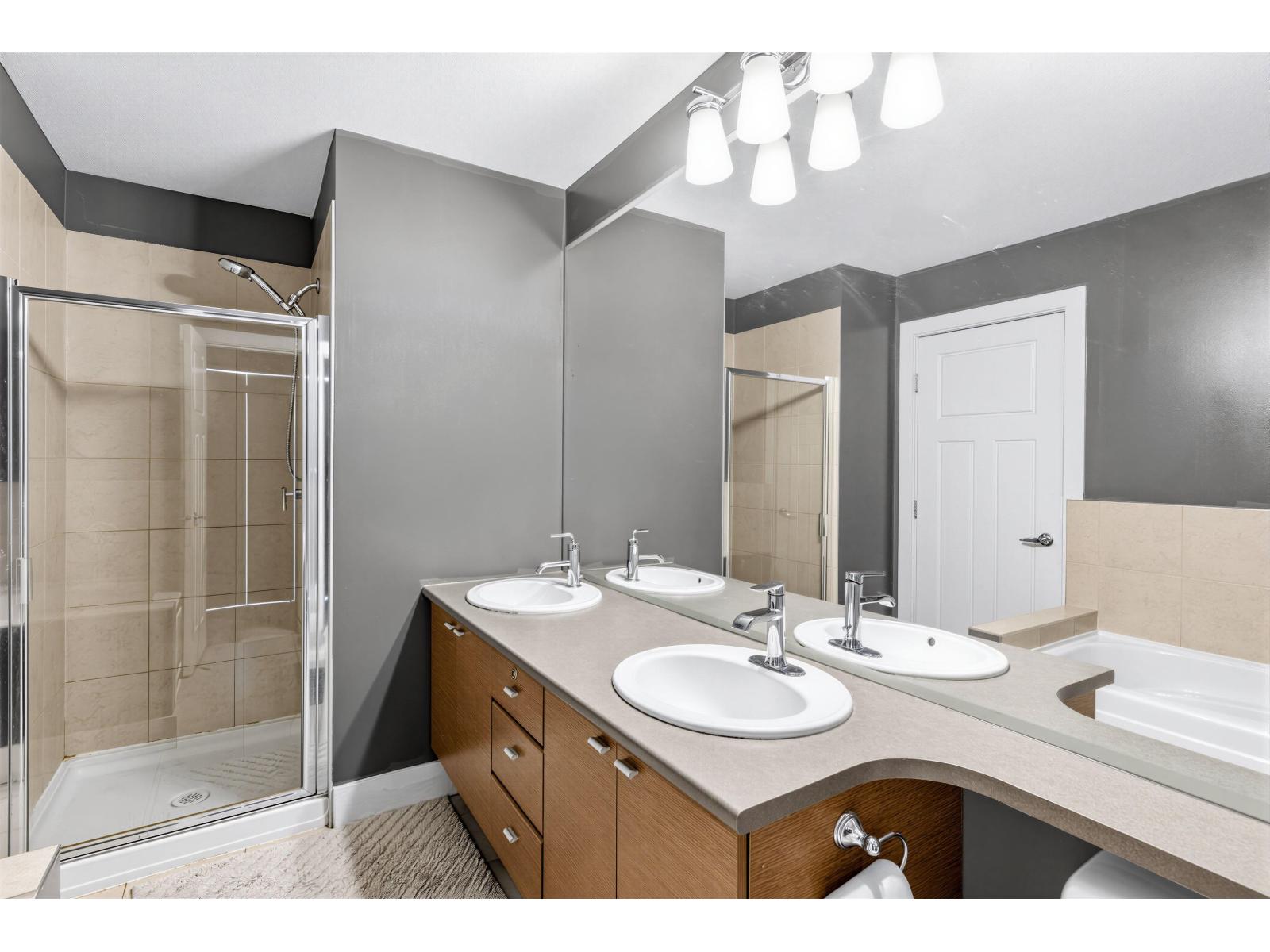 83 15833 26 Avenue Property Photo 20