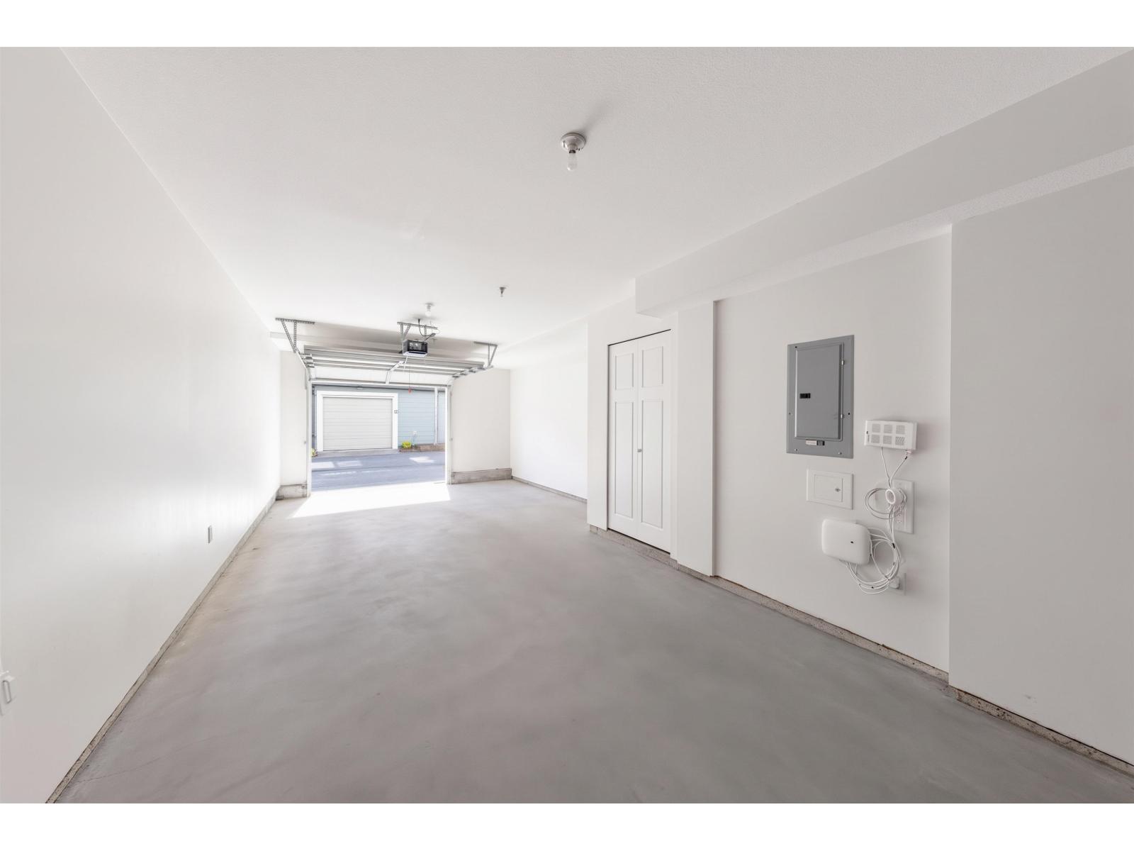 83 15833 26 Avenue Property Photo 30