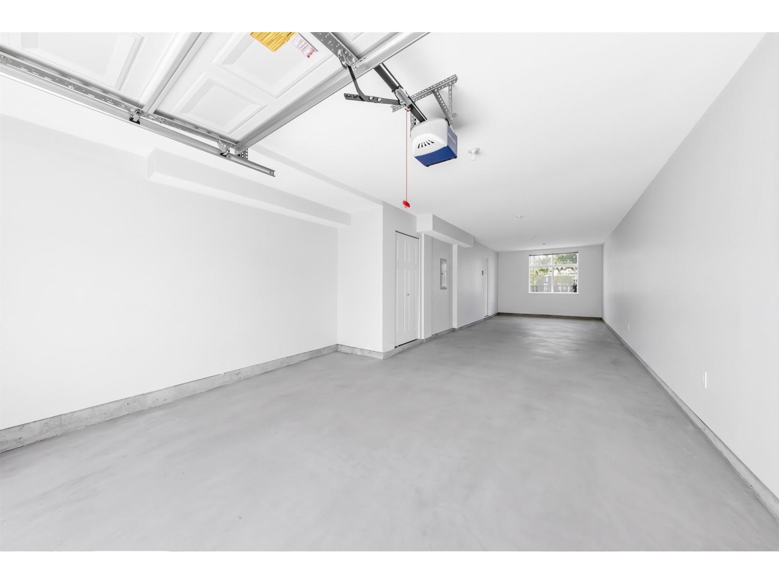 83 15833 26 Avenue Property Photo 31