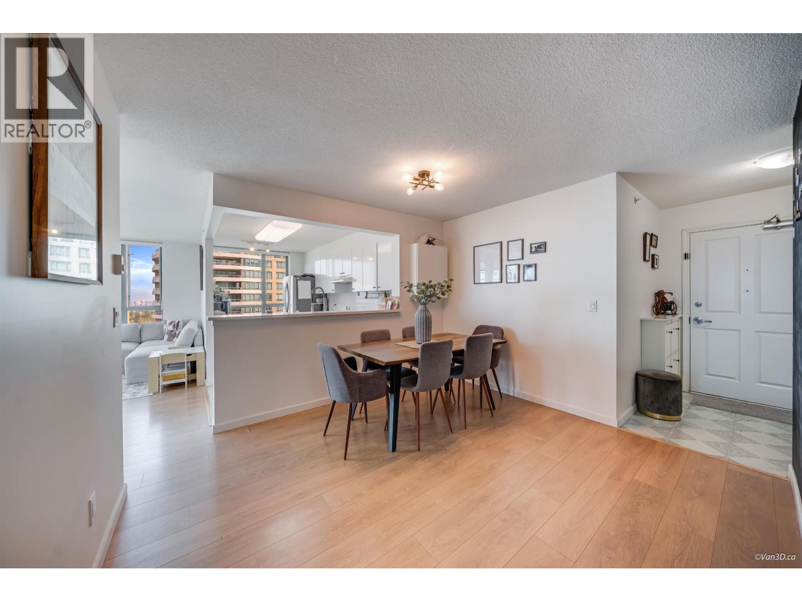 1801 6611 Southoaks Crescent Property Photo 13