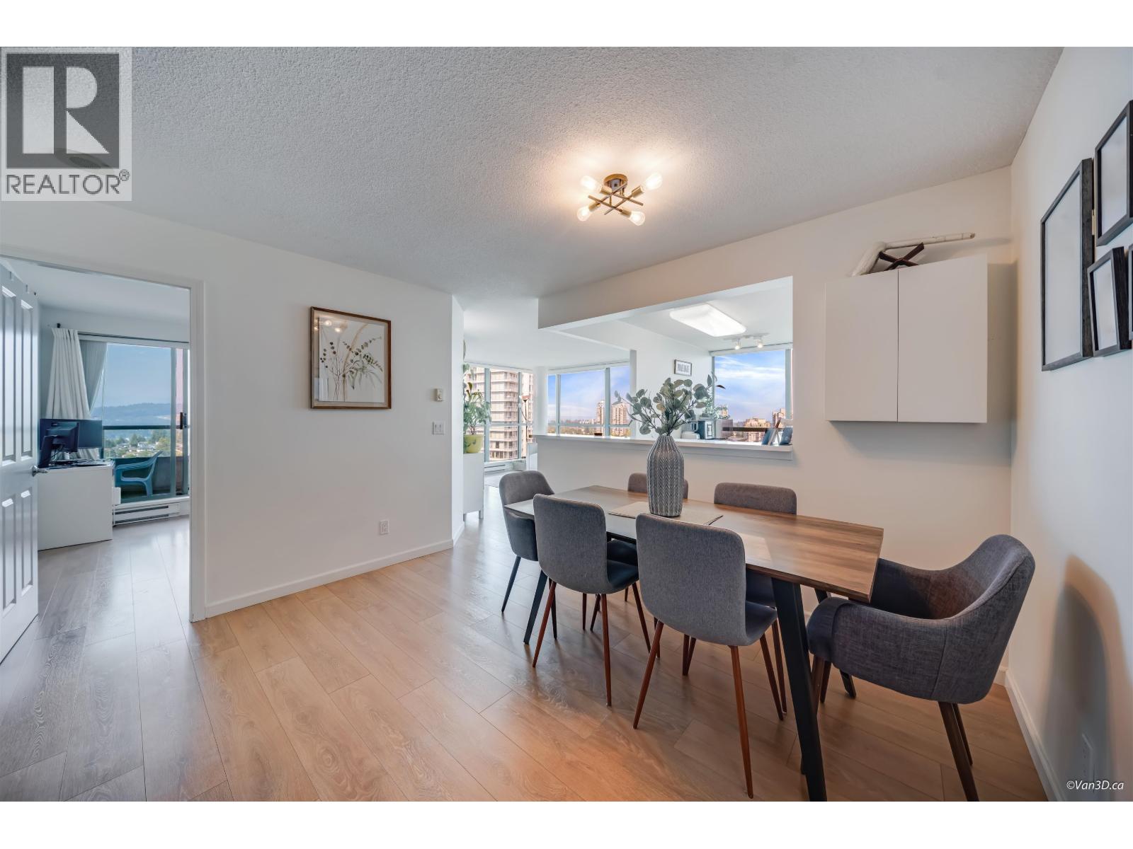 1801 6611 Southoaks Crescent Property Photo 19