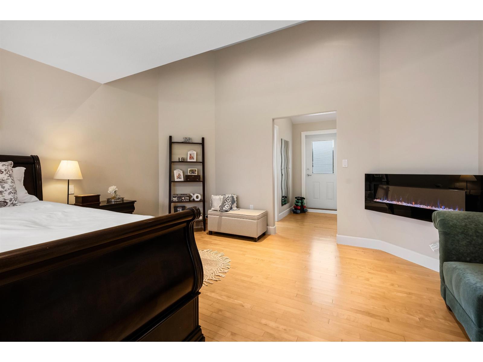 46052 Bridle Ridge Crescent Property Photo 24