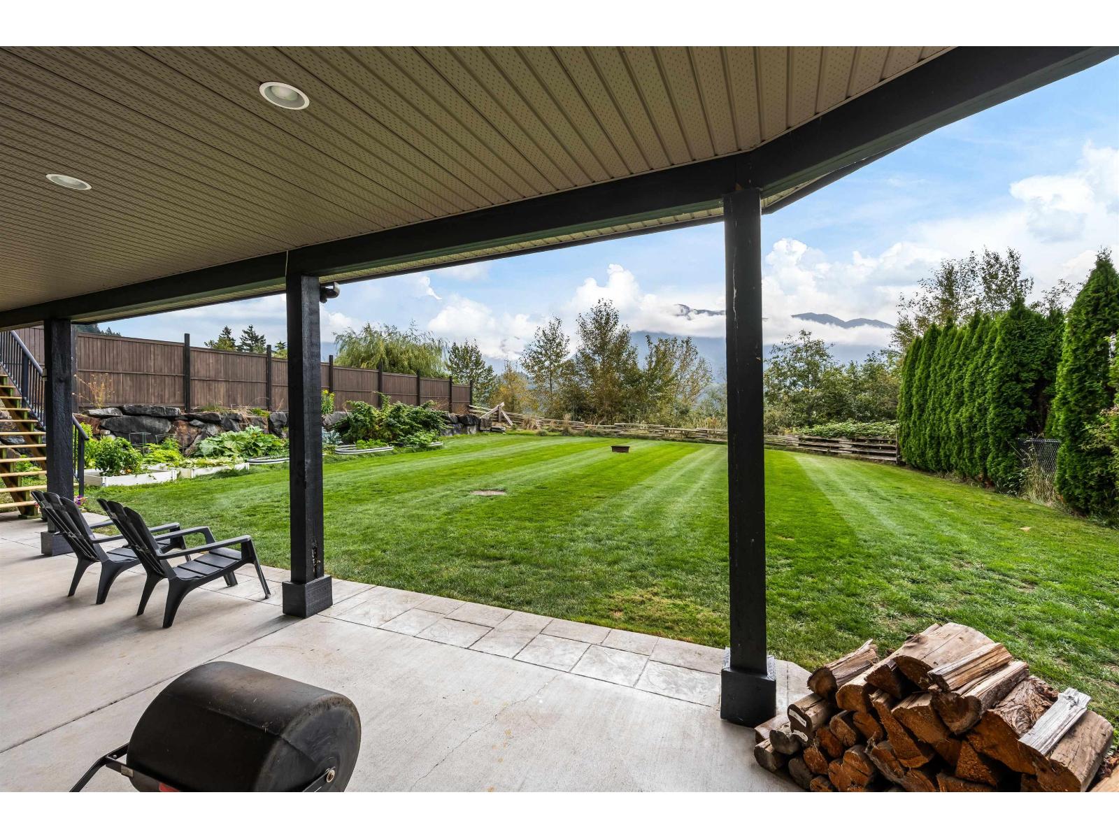 46052 Bridle Ridge Crescent Property Photo 37