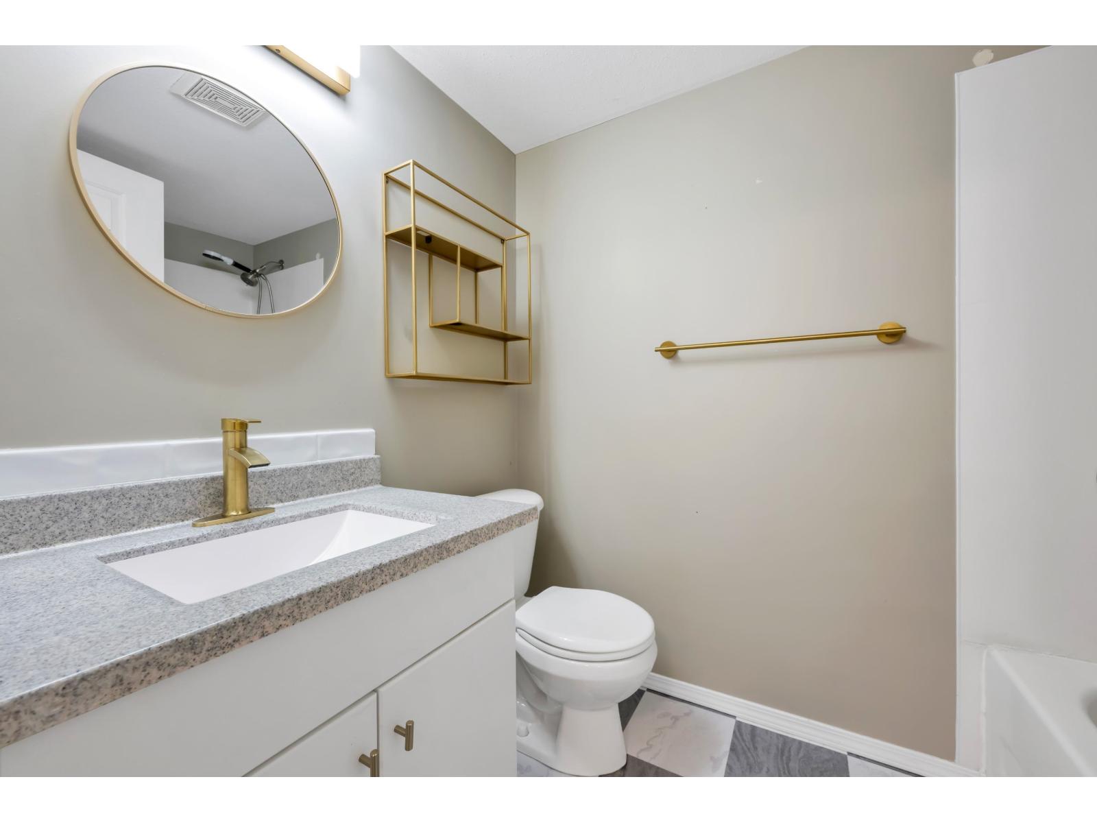 102 2750 Fuller Street Property Photo 11
