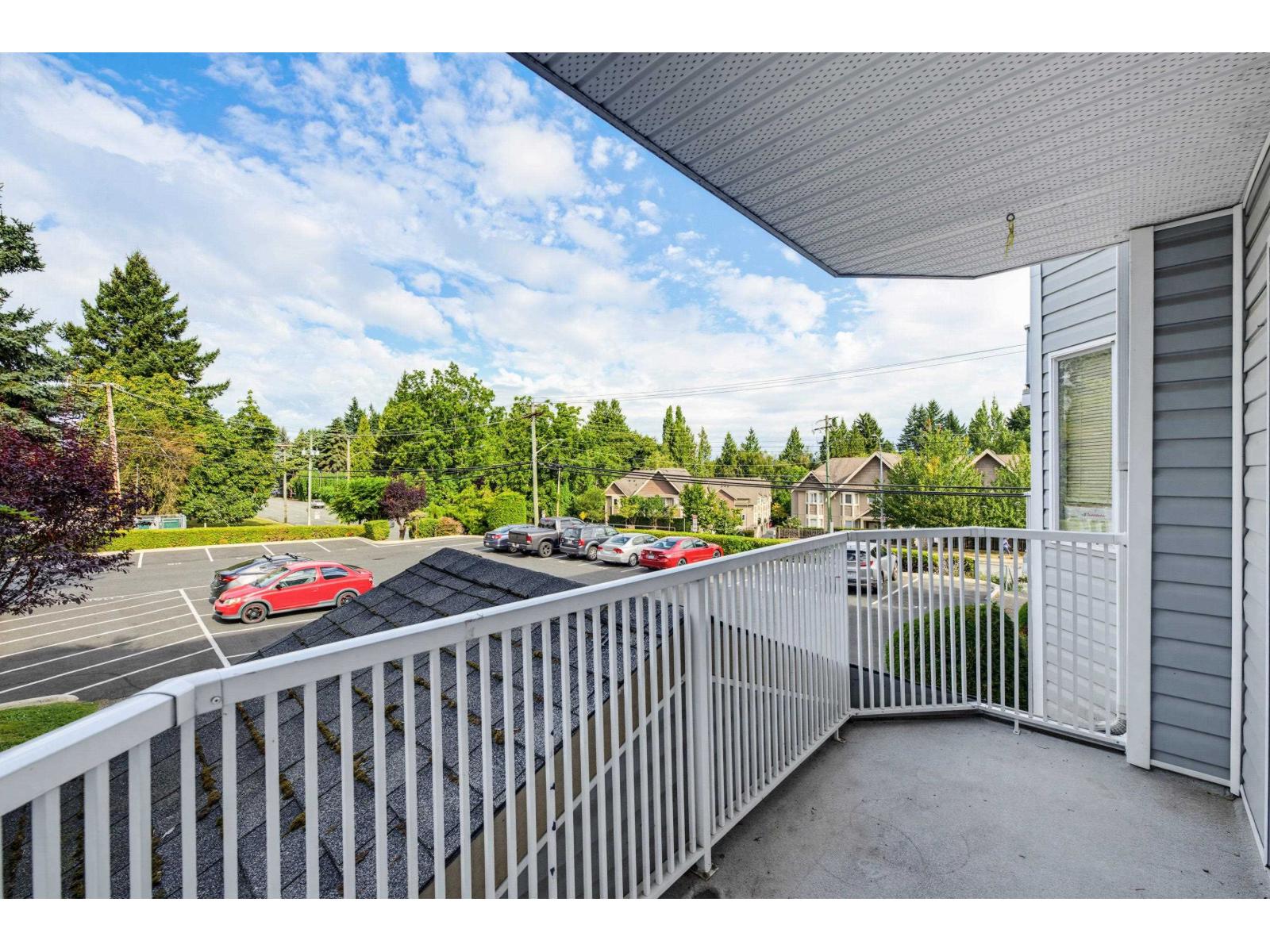 102 2750 Fuller Street Property Photo 14