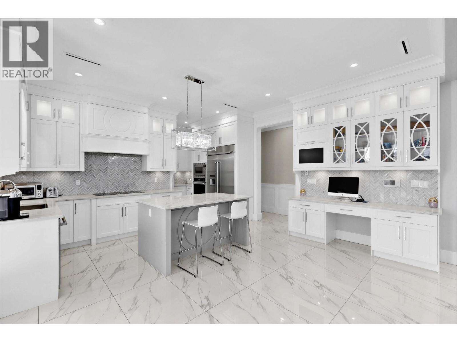 6220 Yeats Crescent Property Photo 15