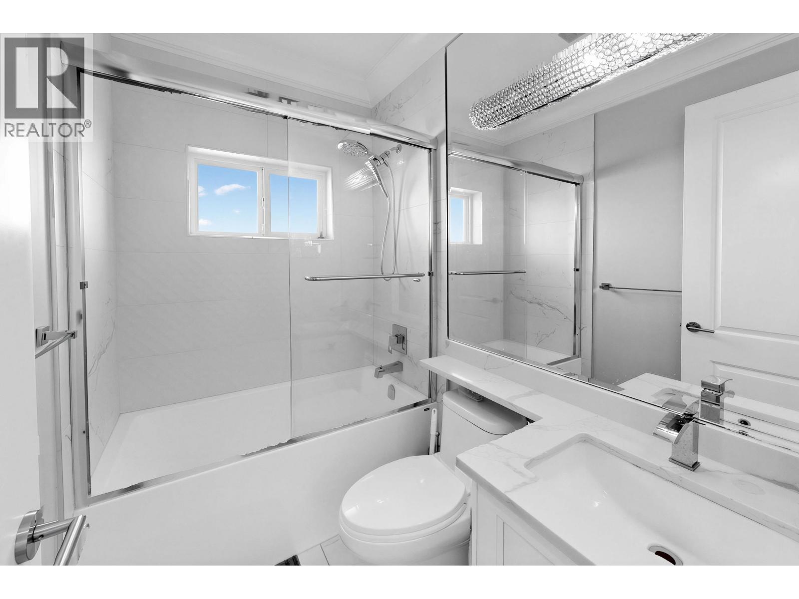 6220 Yeats Crescent Property Photo 19