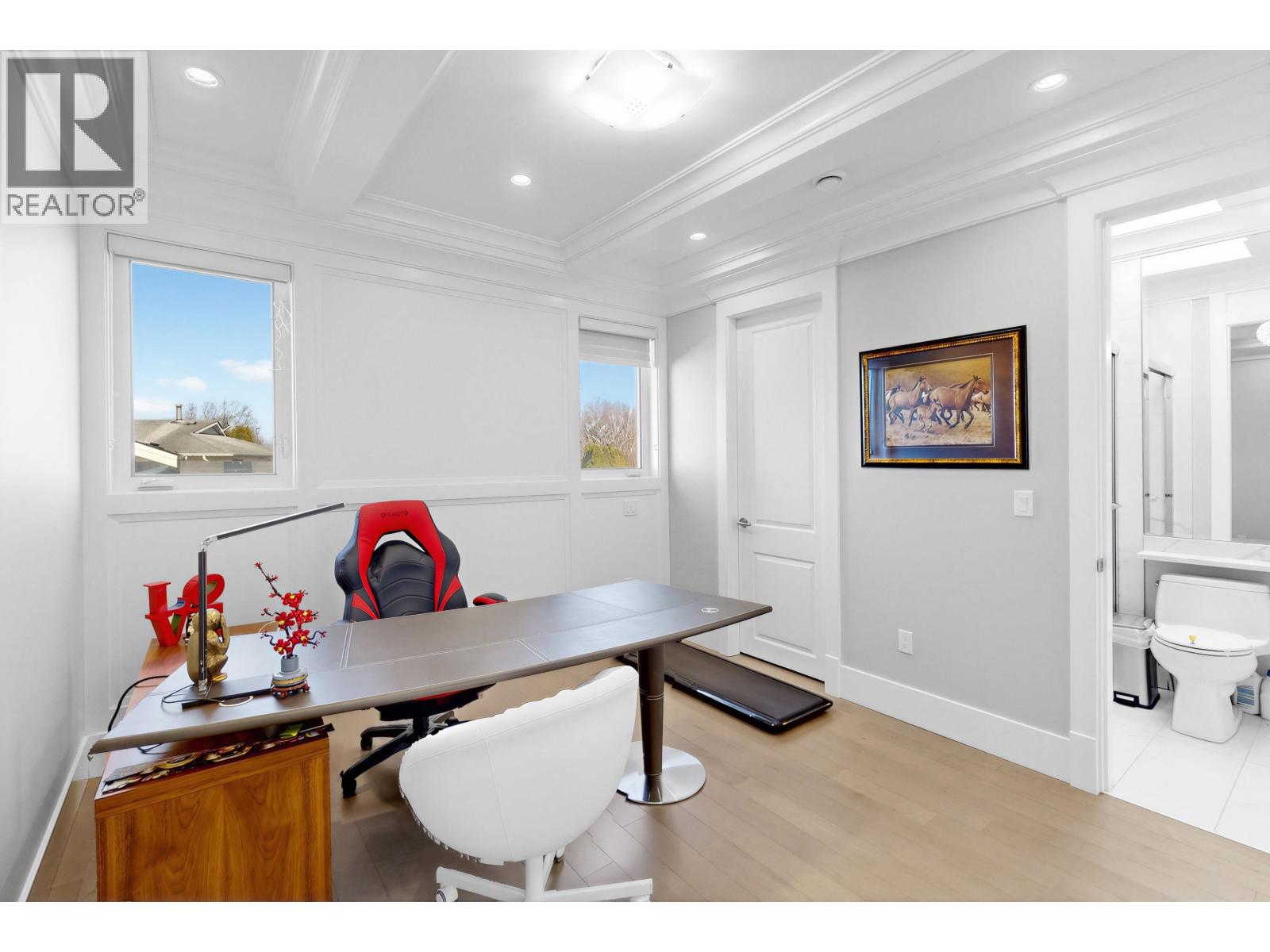 6220 Yeats Crescent Property Photo 31