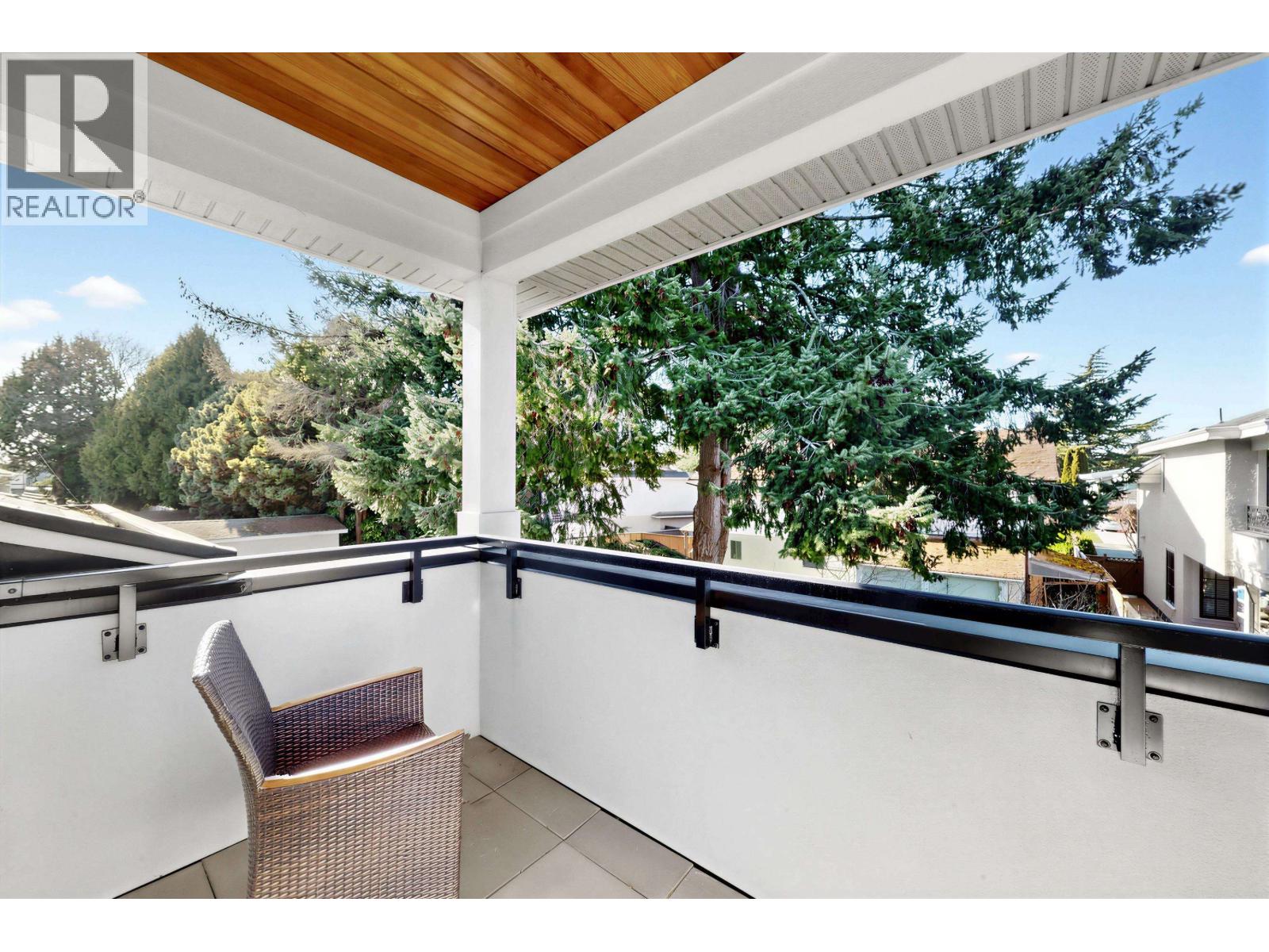 6220 Yeats Crescent Property Photo 33