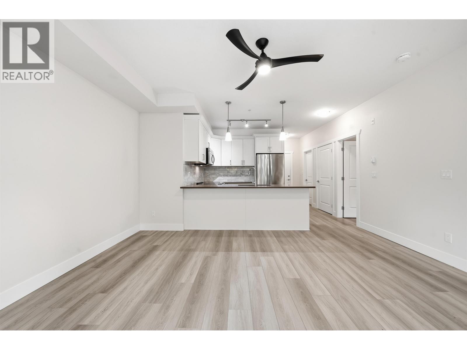 102 2288 Welcher Avenue Property Photo 10