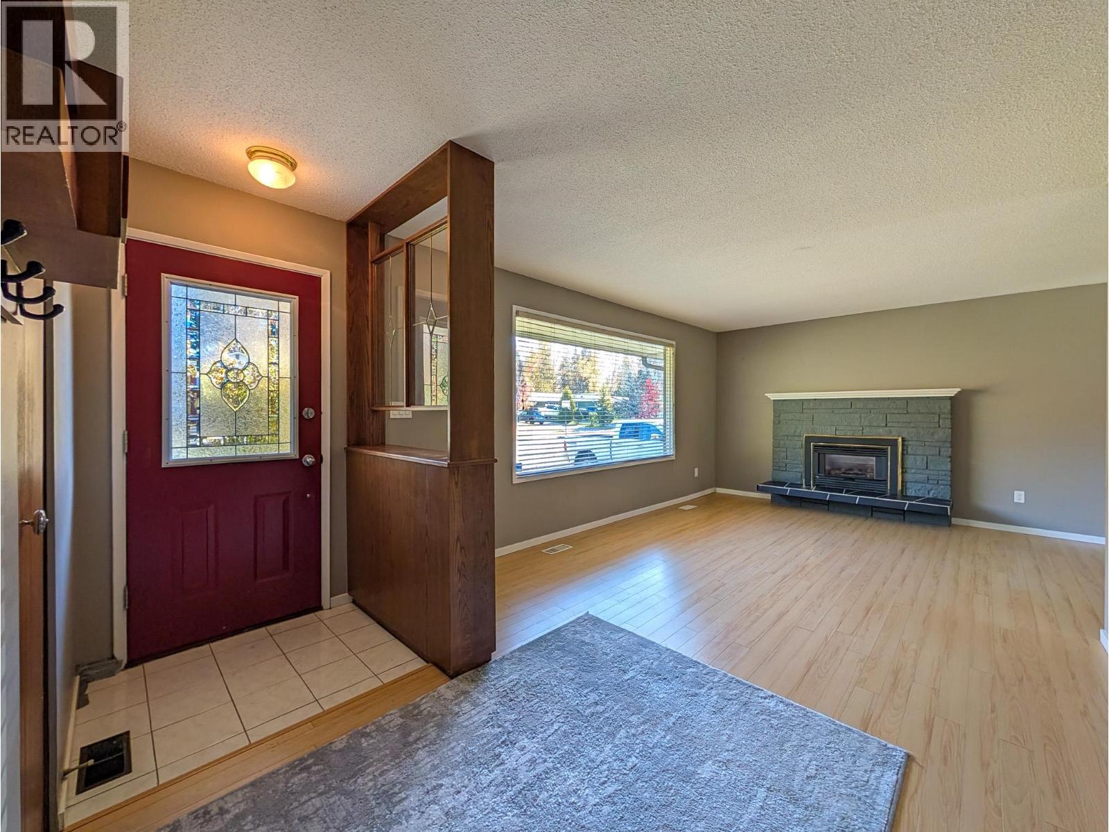 5663 Trent Drive Property Photo 12