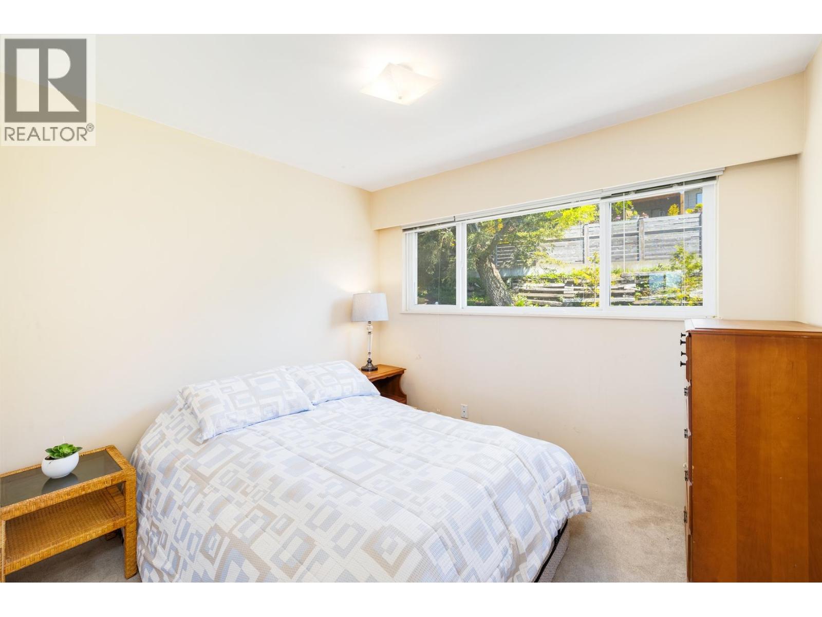 454 Monteray Avenue Property Photo 15