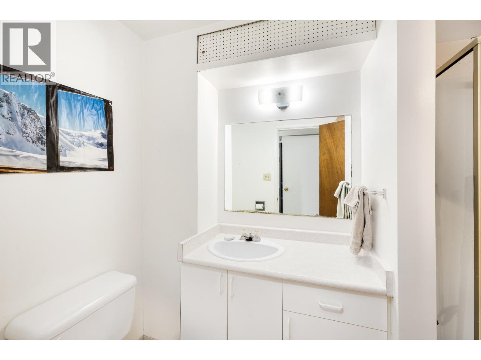 454 Monteray Avenue Property Photo 18