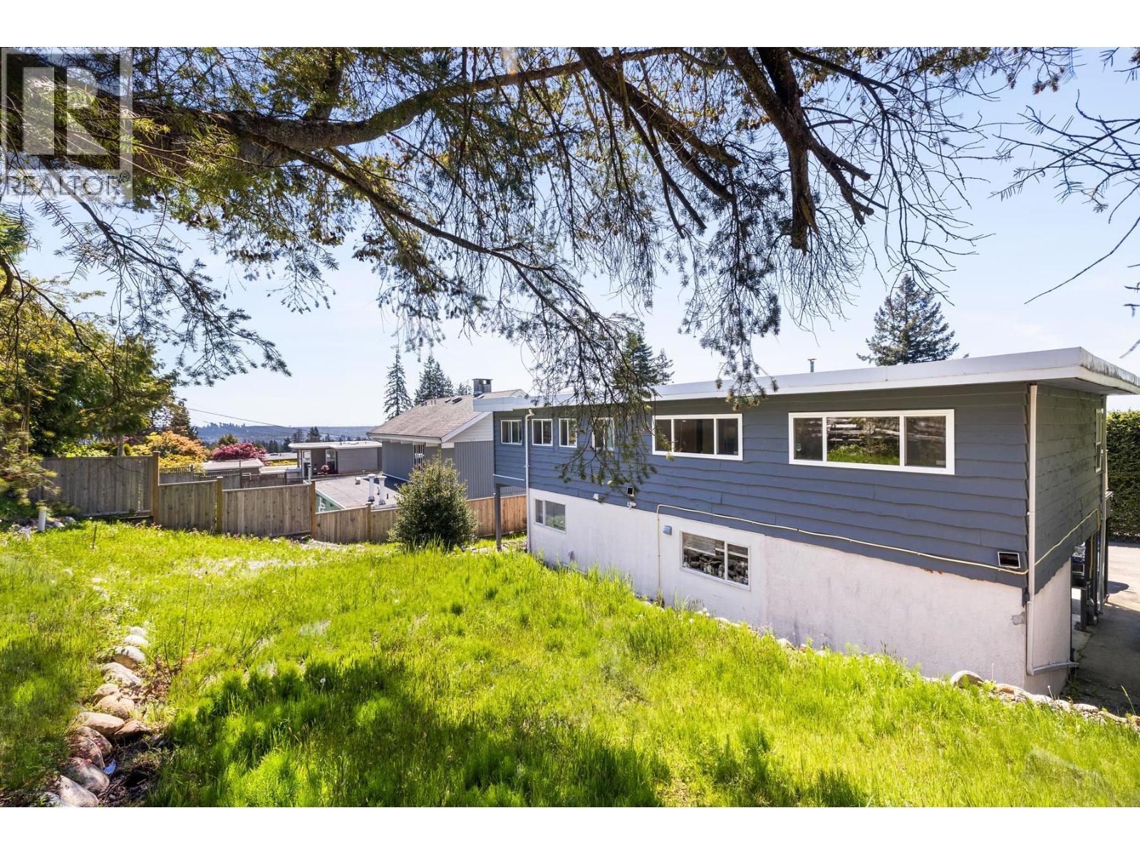 454 Monteray Avenue Property Photo 32