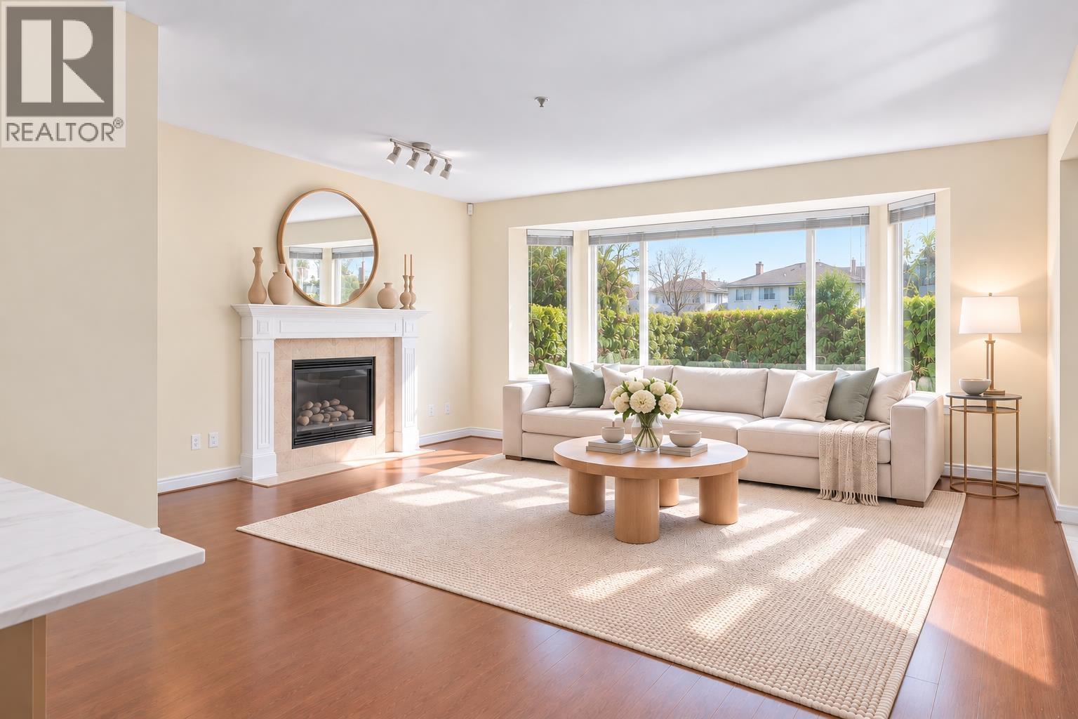 8419 OSLER STREET Property Photo 1