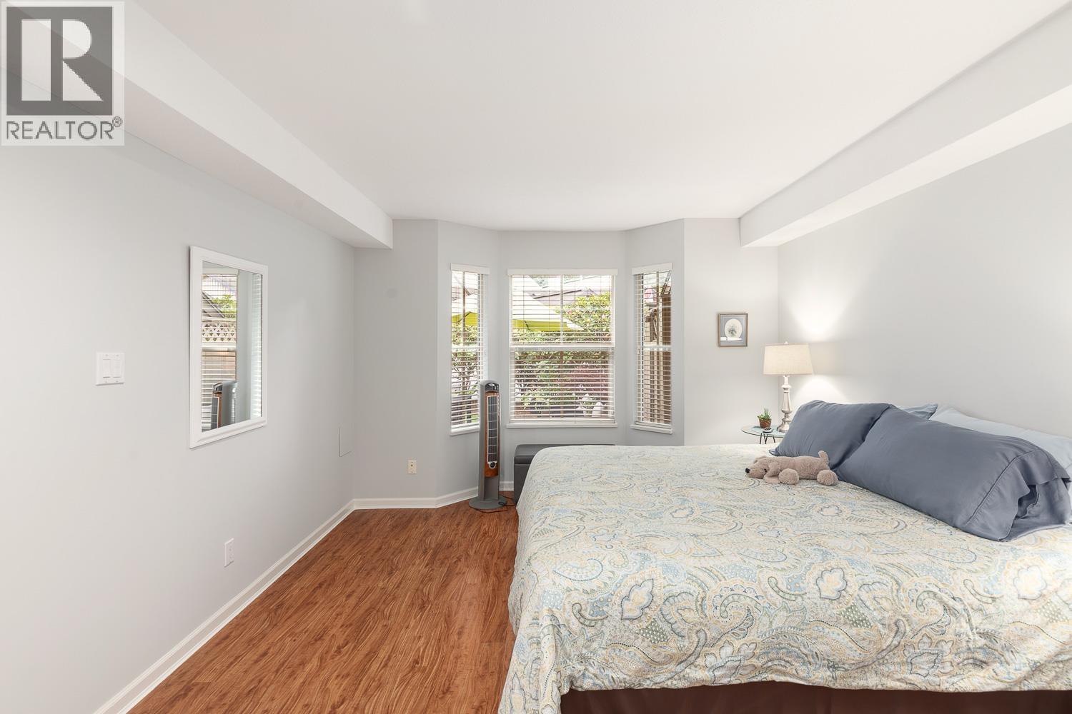 65 1550 Larkhall Crescent Property Photo 23