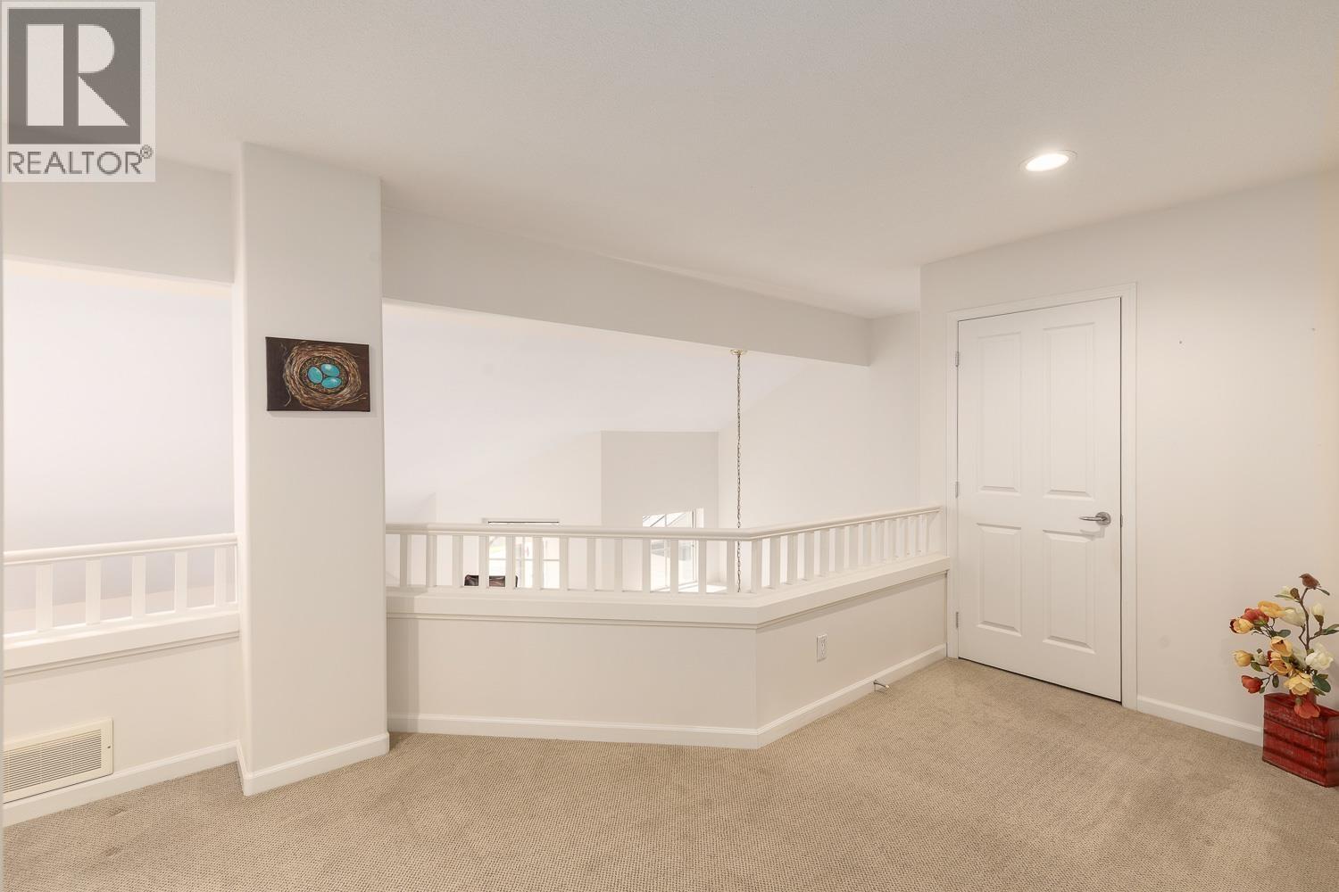 65 1550 Larkhall Crescent Property Photo 27