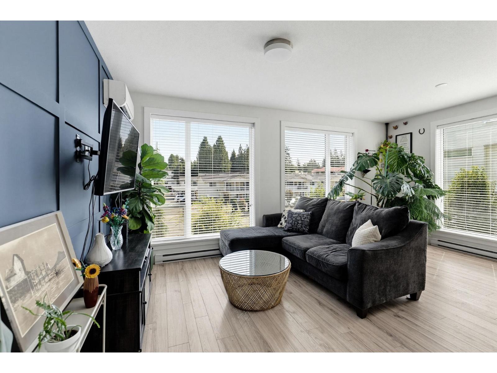 205 2565 Ware Street Property Photo 15
