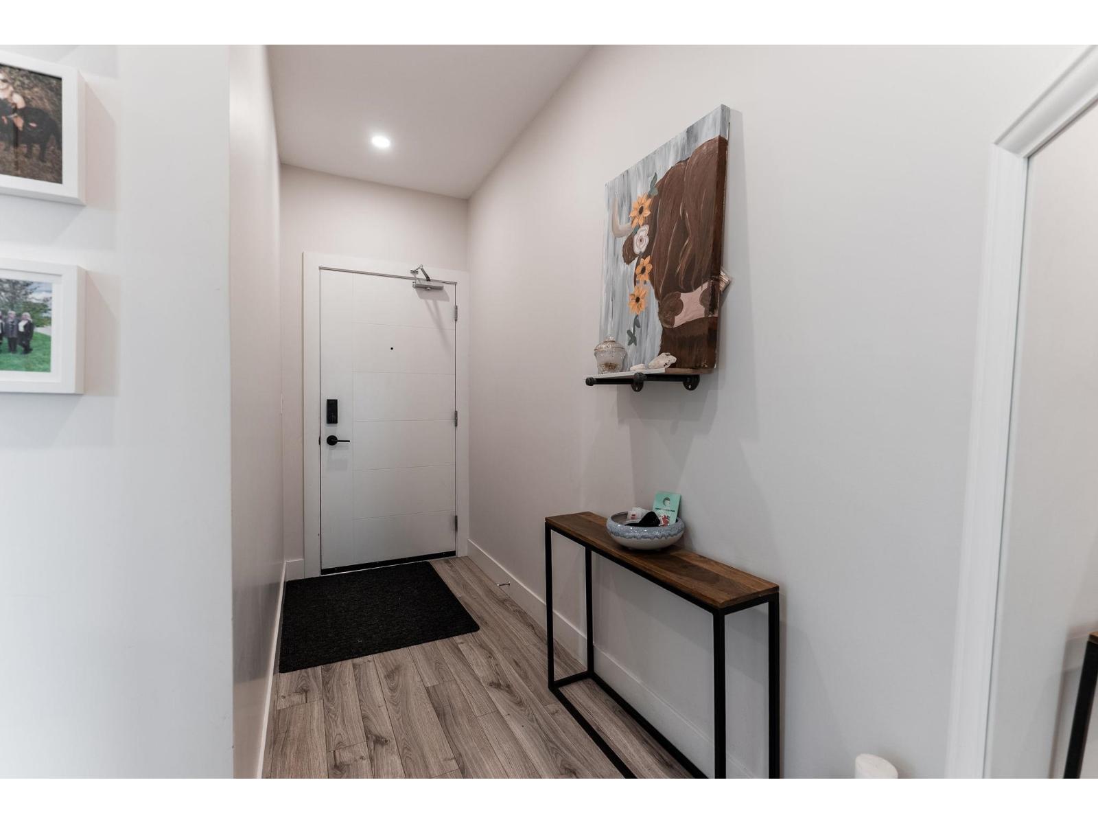 205 2565 Ware Street Property Photo 35