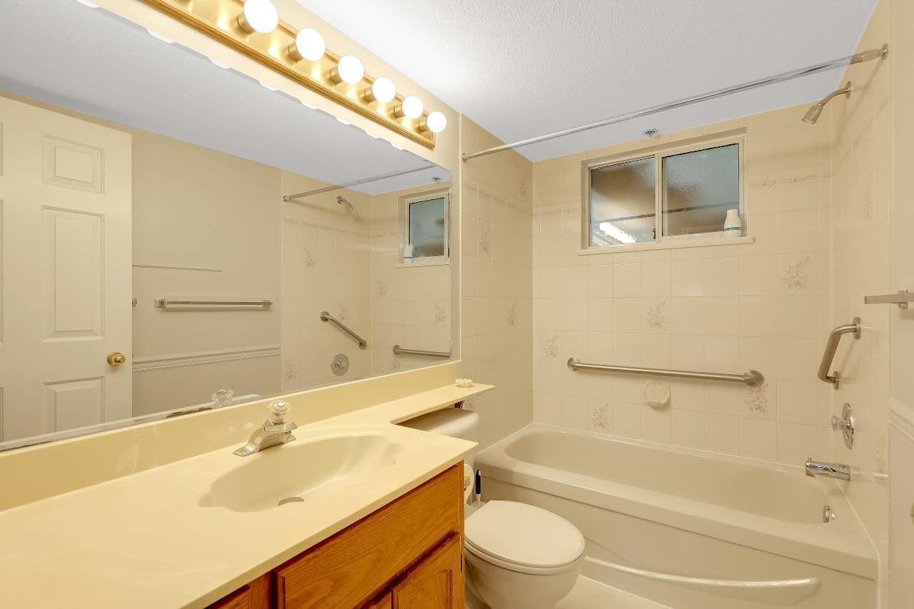 3 33123 George Ferguson Way Property Photo 15