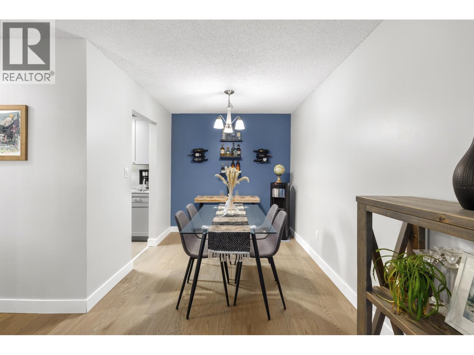 113 9620 Manchester Drive Property Photo 13