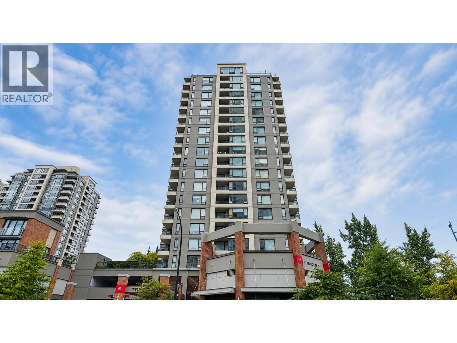 1607 4118 DAWSON STREET Property Photo 1