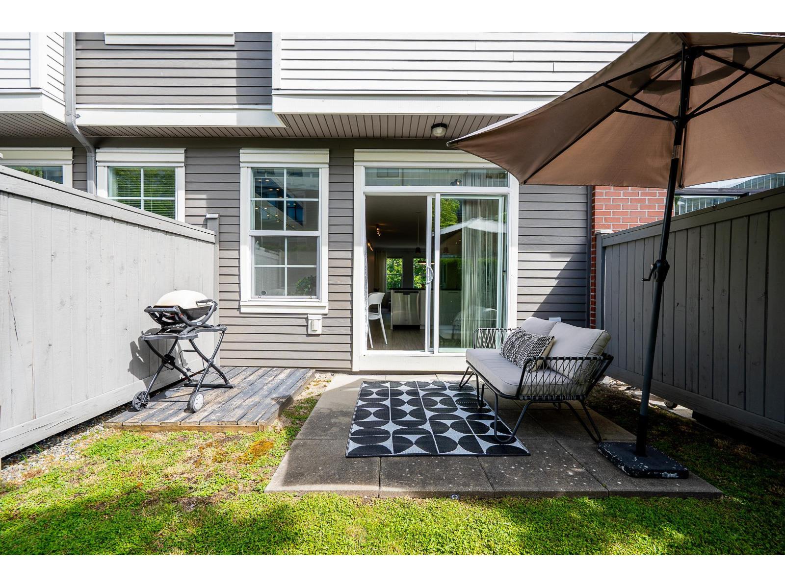39 3399 151 Street Property Photo 19