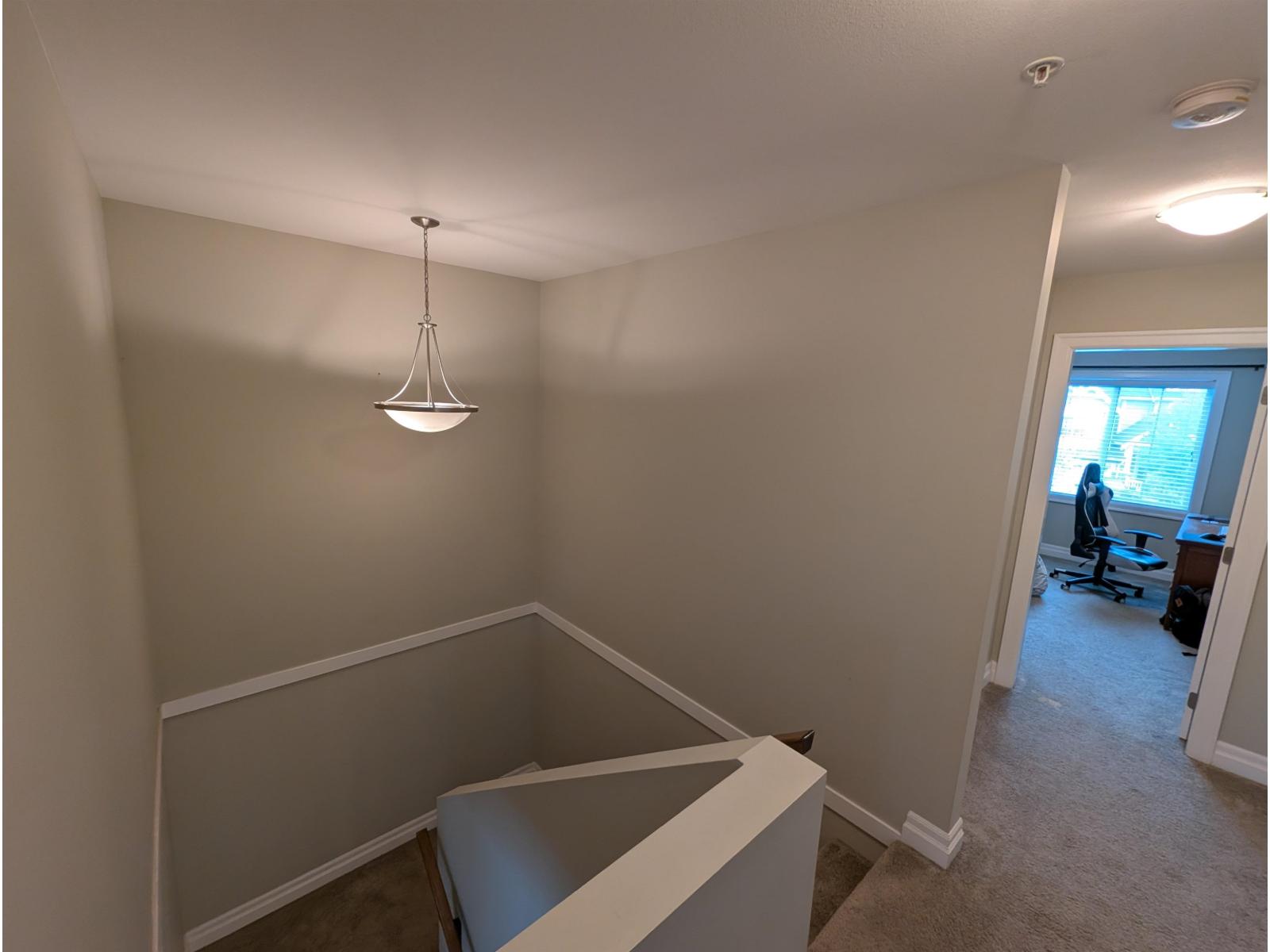 46986 Russell Road #a Property Photo 10