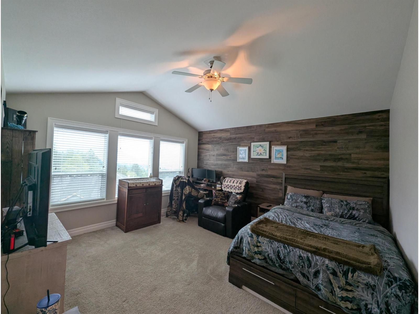 46986 Russell Road #a Property Photo 11