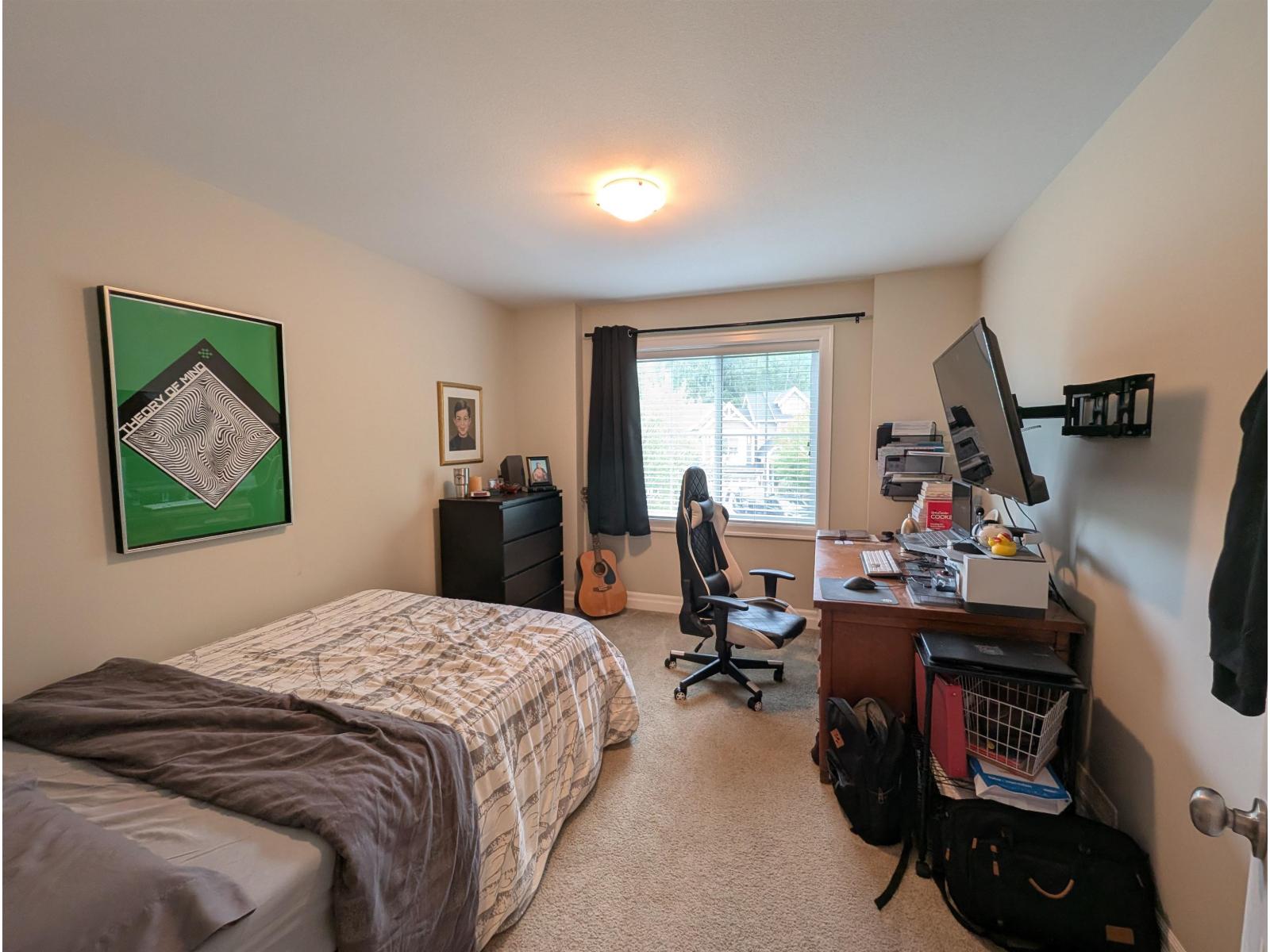 46986 Russell Road #a Property Photo 14