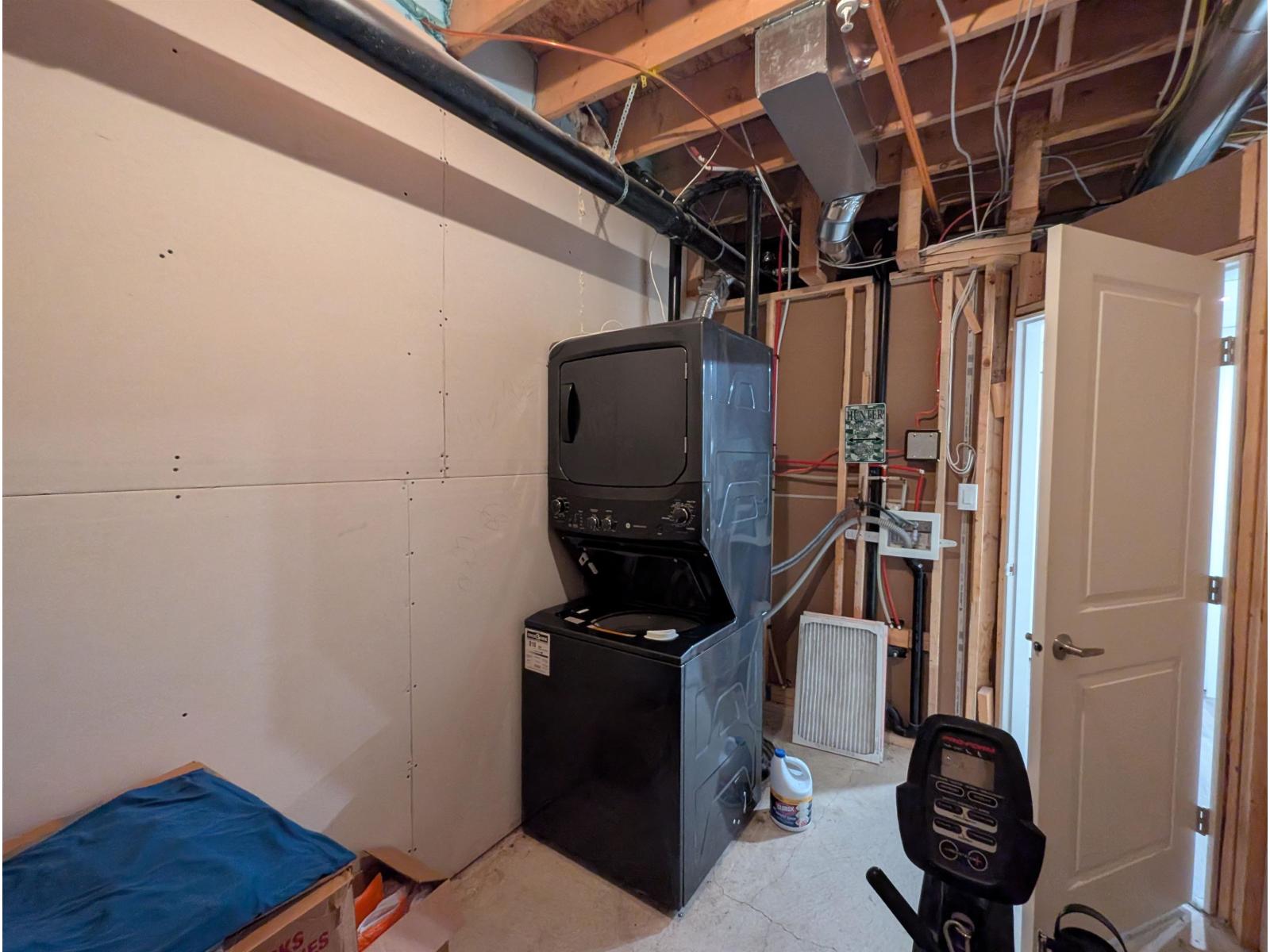 46986 Russell Road #a Property Photo 22