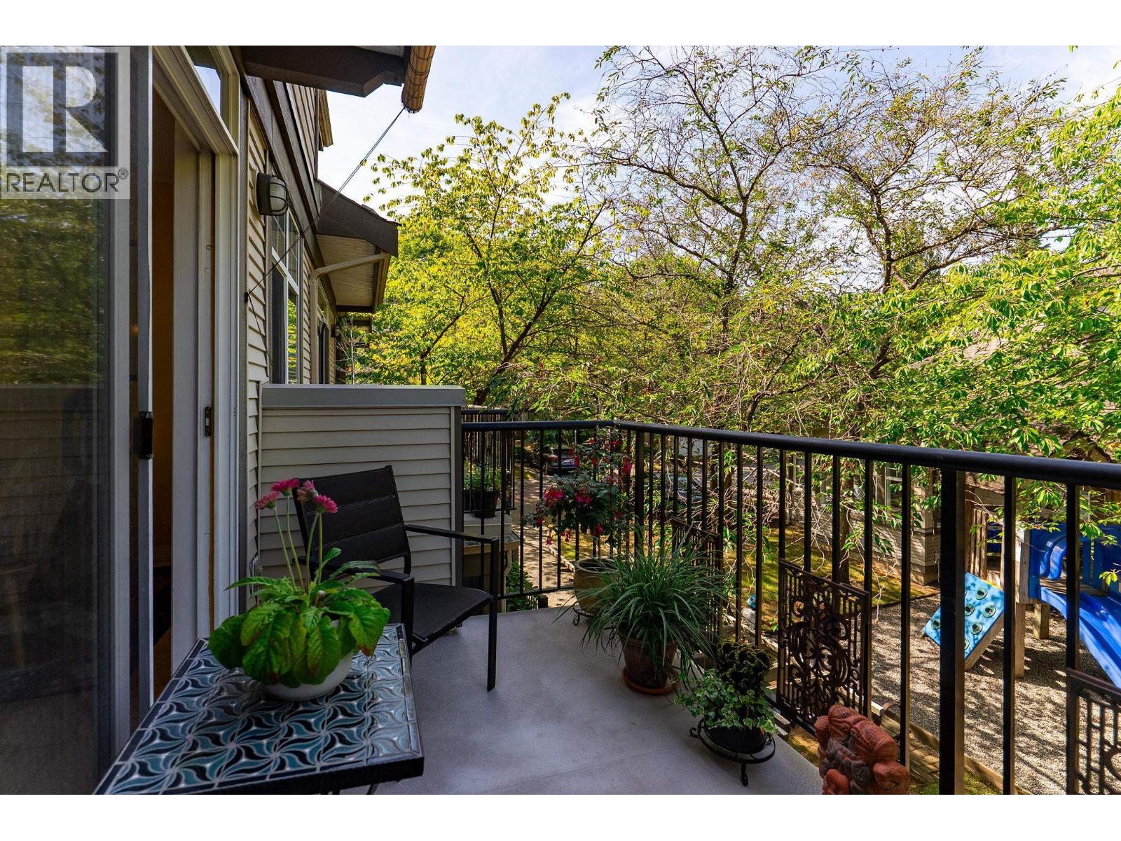 34 6300 Alder Street Property Photo 15