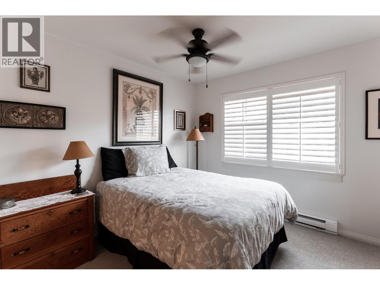 34 6300 Alder Street Property Photo 23