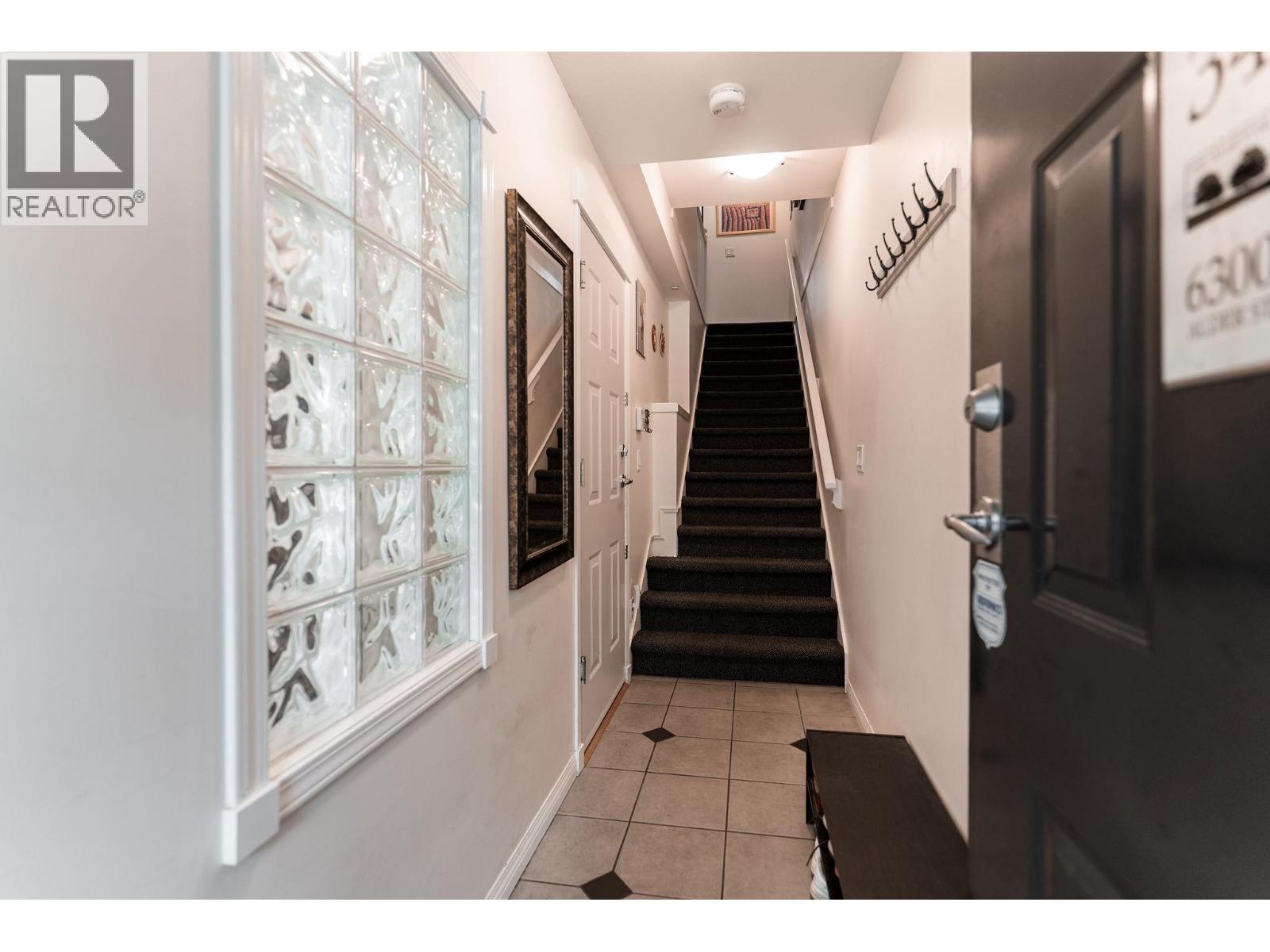 34 6300 Alder Street Property Photo 28
