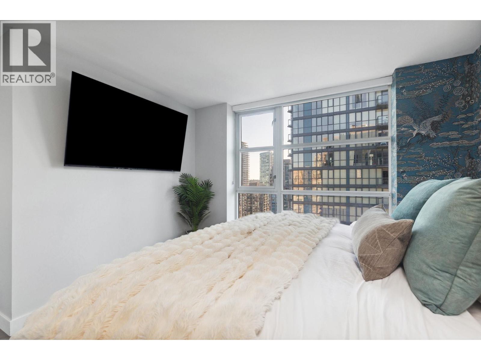 2406 1155 Seymour Street Property Photo 17