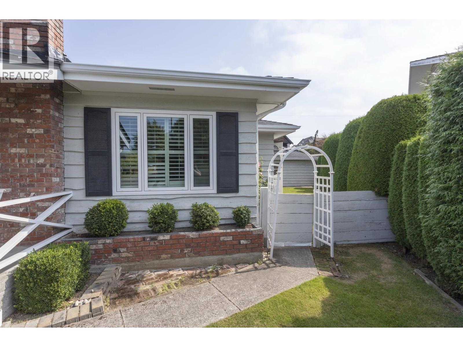 7800 Sunnydene Road Property Photo 34