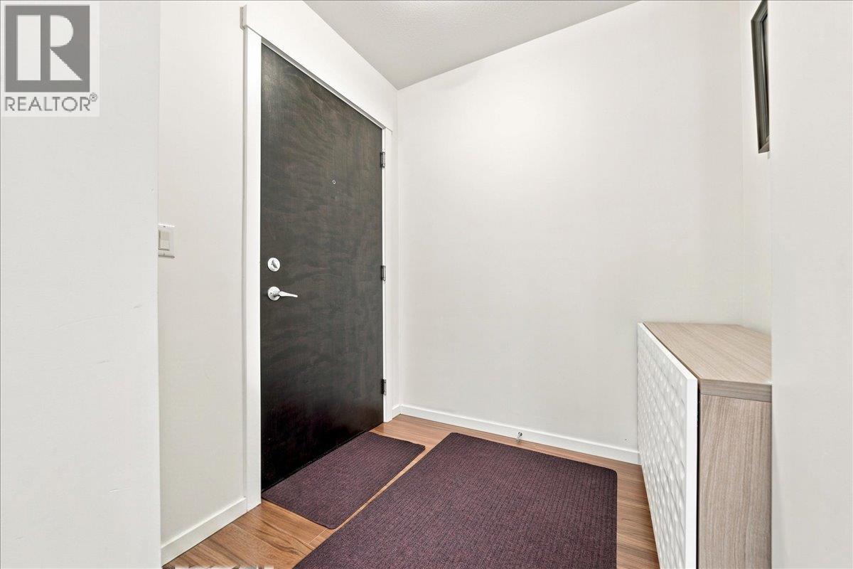 312 3156 Dayanee Springs Boulevard Property Photo 3