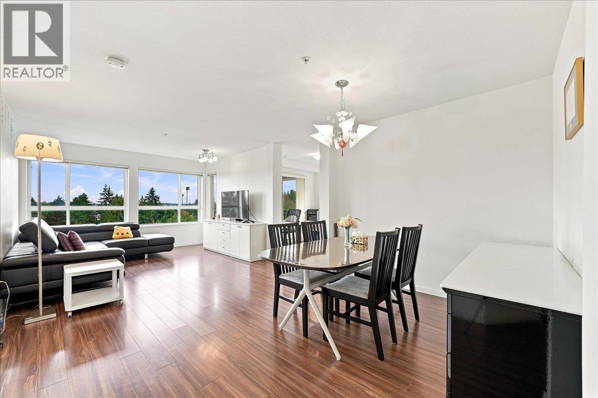 312 3156 Dayanee Springs Boulevard Property Photo 8