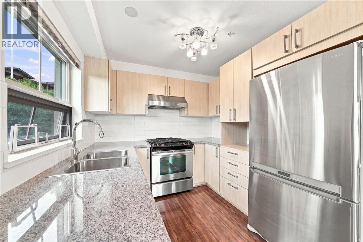 312 3156 Dayanee Springs Boulevard Property Photo 17
